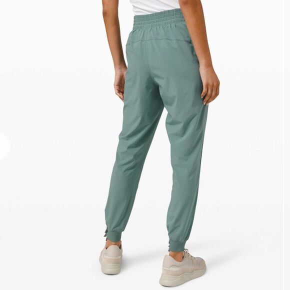NWOT Lululemon Wanderer Jogger 28"
Tidewater Teal - Picture 2 of 5